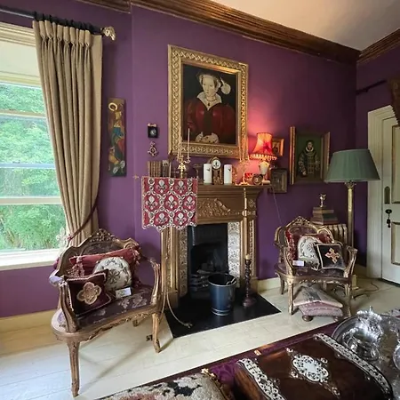 Heathfield House Bed & Breakfast