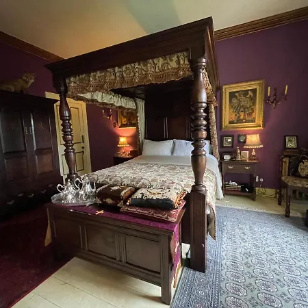 Bed & Breakfast Heathfield House