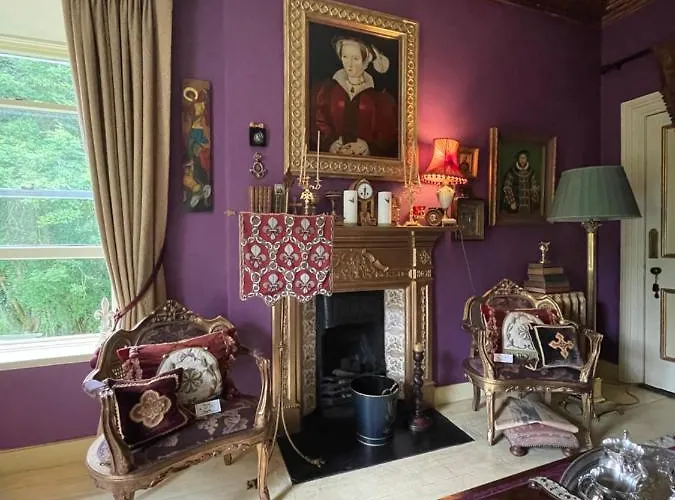 Heathfield House Bed & Breakfast